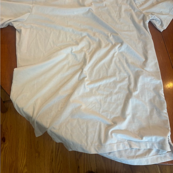 Cuts white split hem size Large - Picture 2 of 2